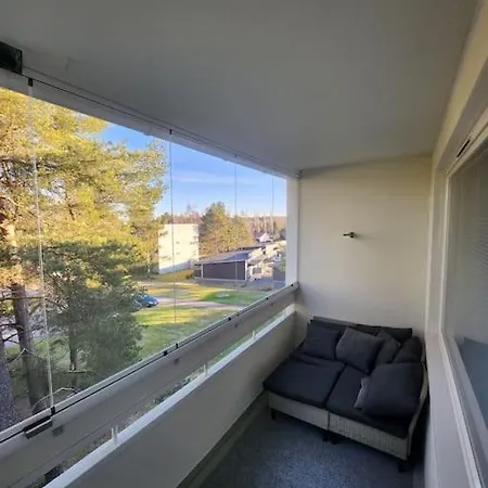 Daire Cozy And Quiet 2-room Aparment Pori